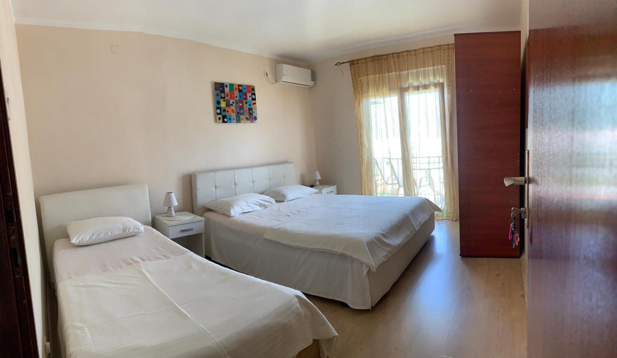 Guest House Budva Exteriör bild